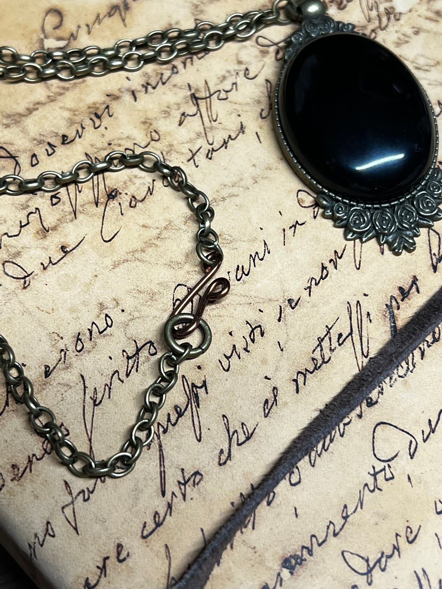 Obsidian Pendant Scrying Necklace 20” Chain PN5
