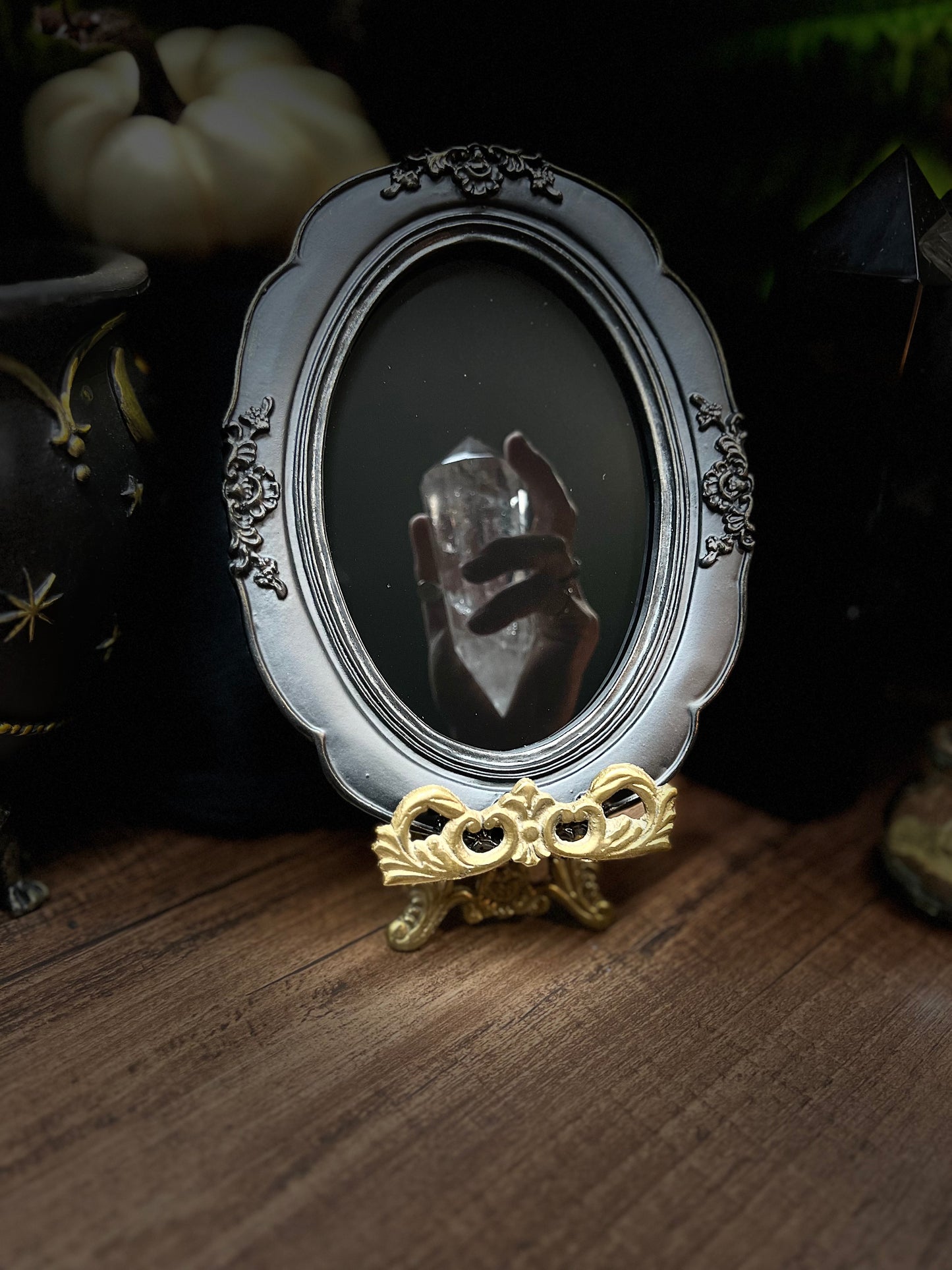 Oval Scrying Mirror Enchanted Mirror Charmed Mirror MM106