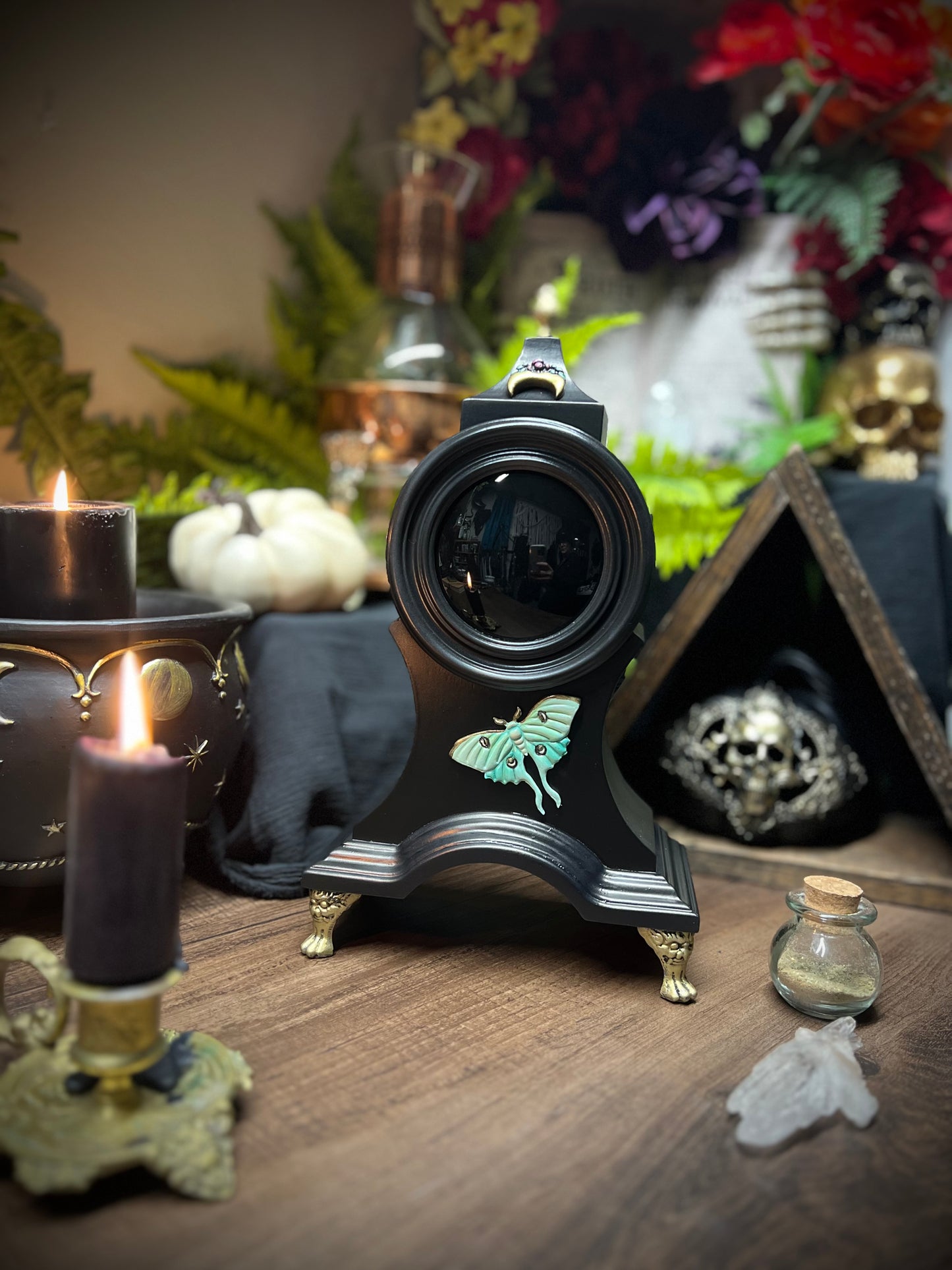 Luna Mantle Scrying Mirror Enchanted Ornate Magical Black Mirror MM103