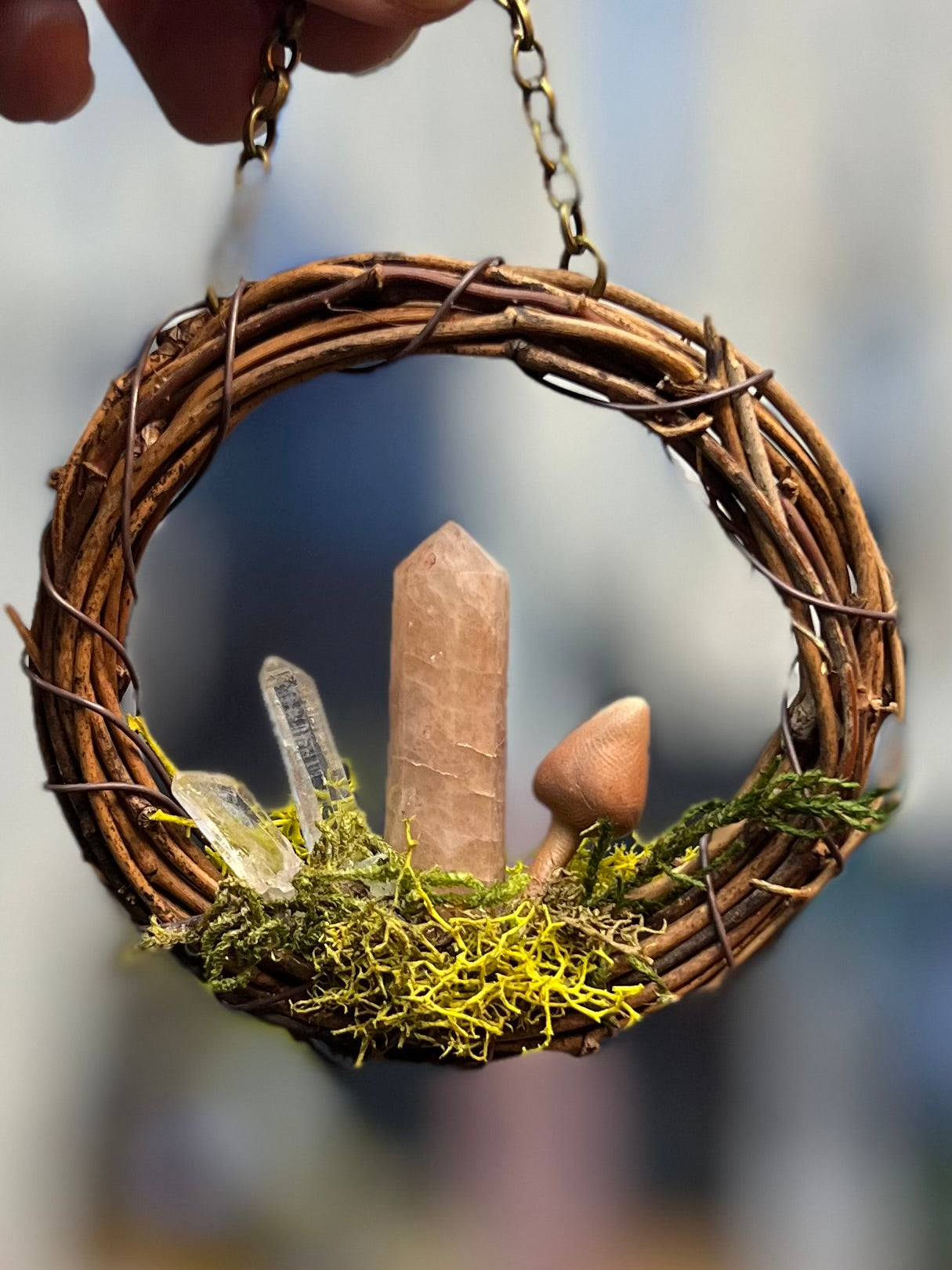 Crystal Moss Sunstone Wreath