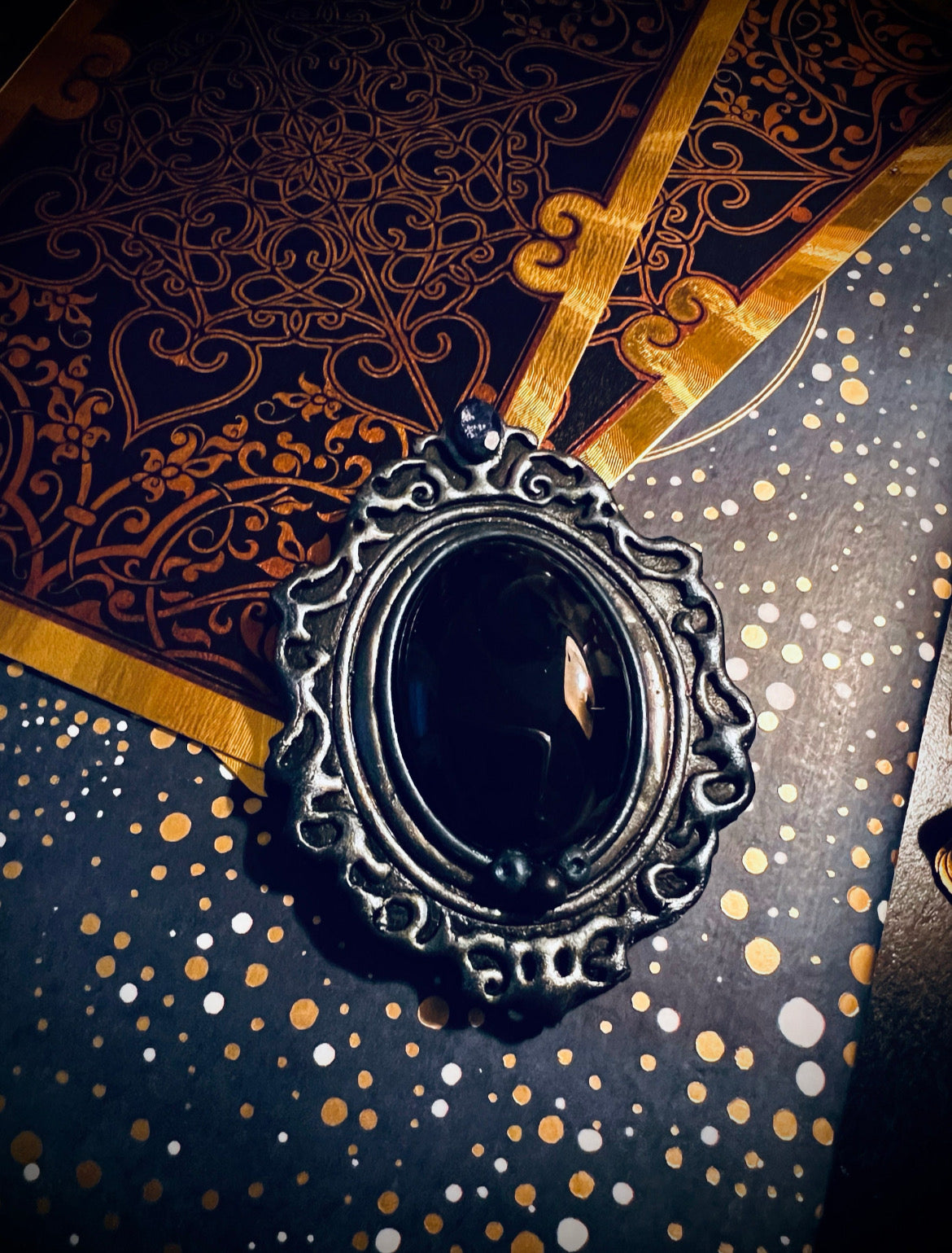 Obsidian Scrying Mirror Talisman Pocket Scrying Mirror Magick Gothic Victorian Mirror MM104