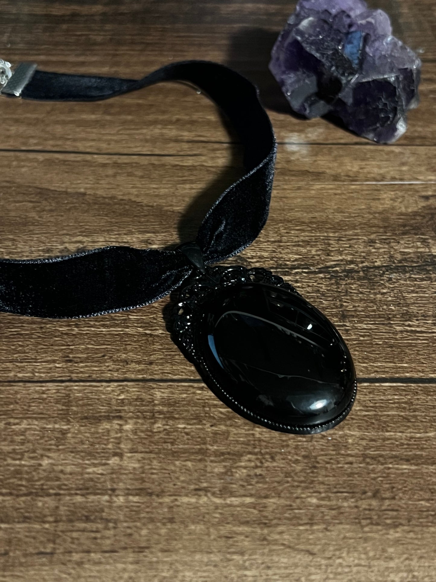 Obsidian Mirror Pendant Necklace with Velvet Choker PN25