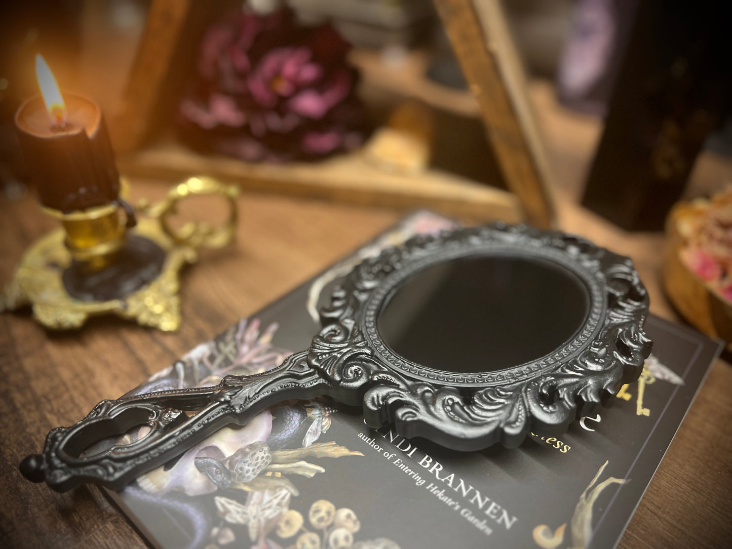 Guiding Light Hecate Handheld Divination Scrying Mirror MM119