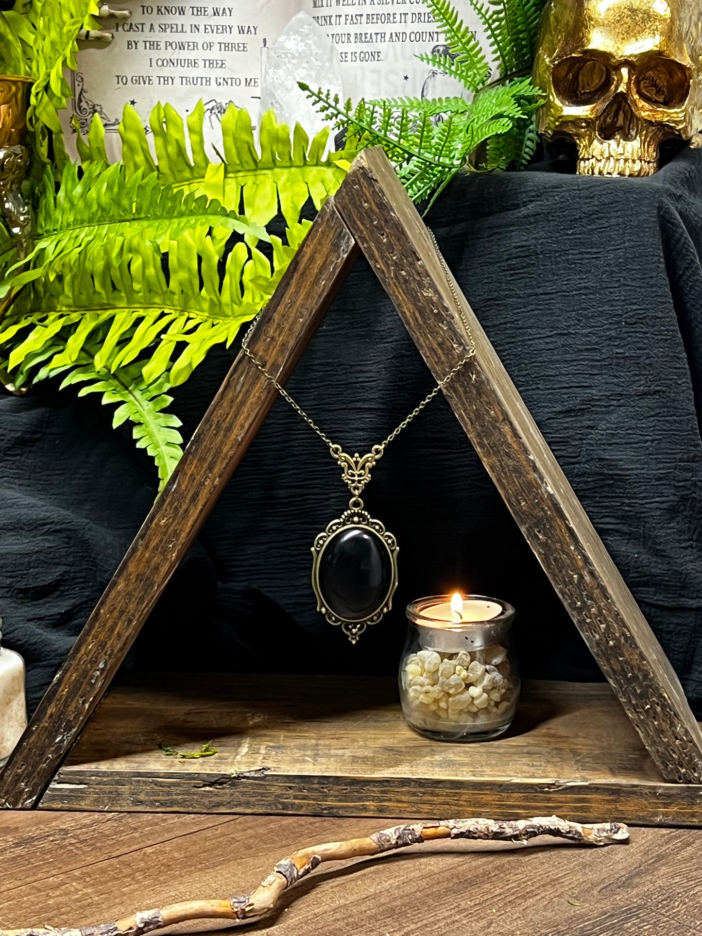 Scrying Necklace Pendant PN15