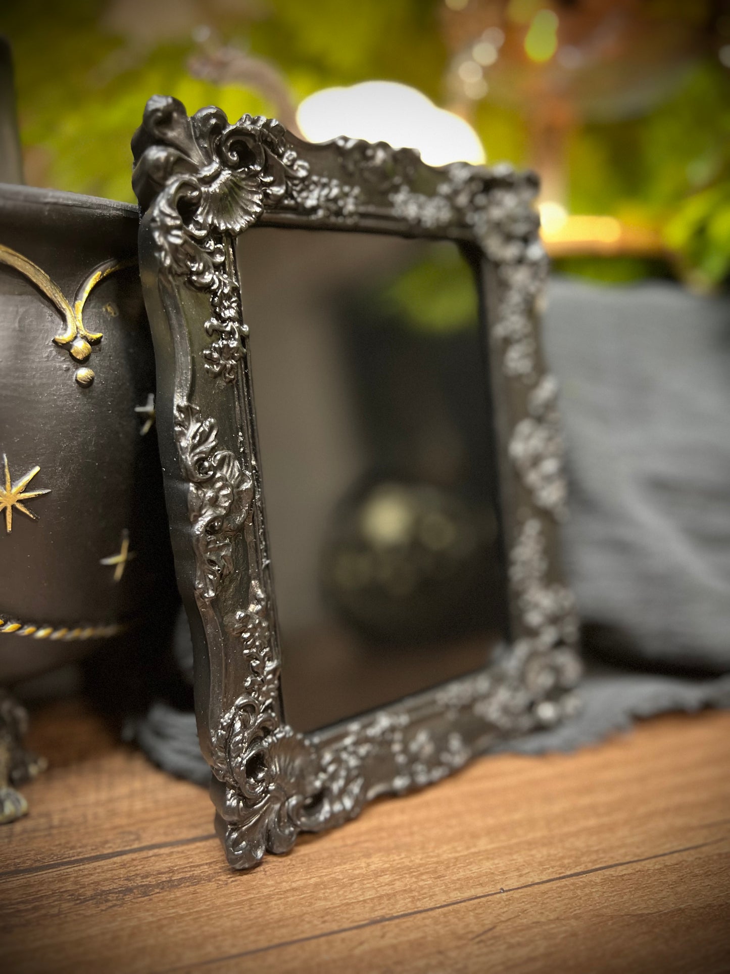 Wall Hanging Scrying Mirror Enchantment Mirror Charmed Mirror MM114