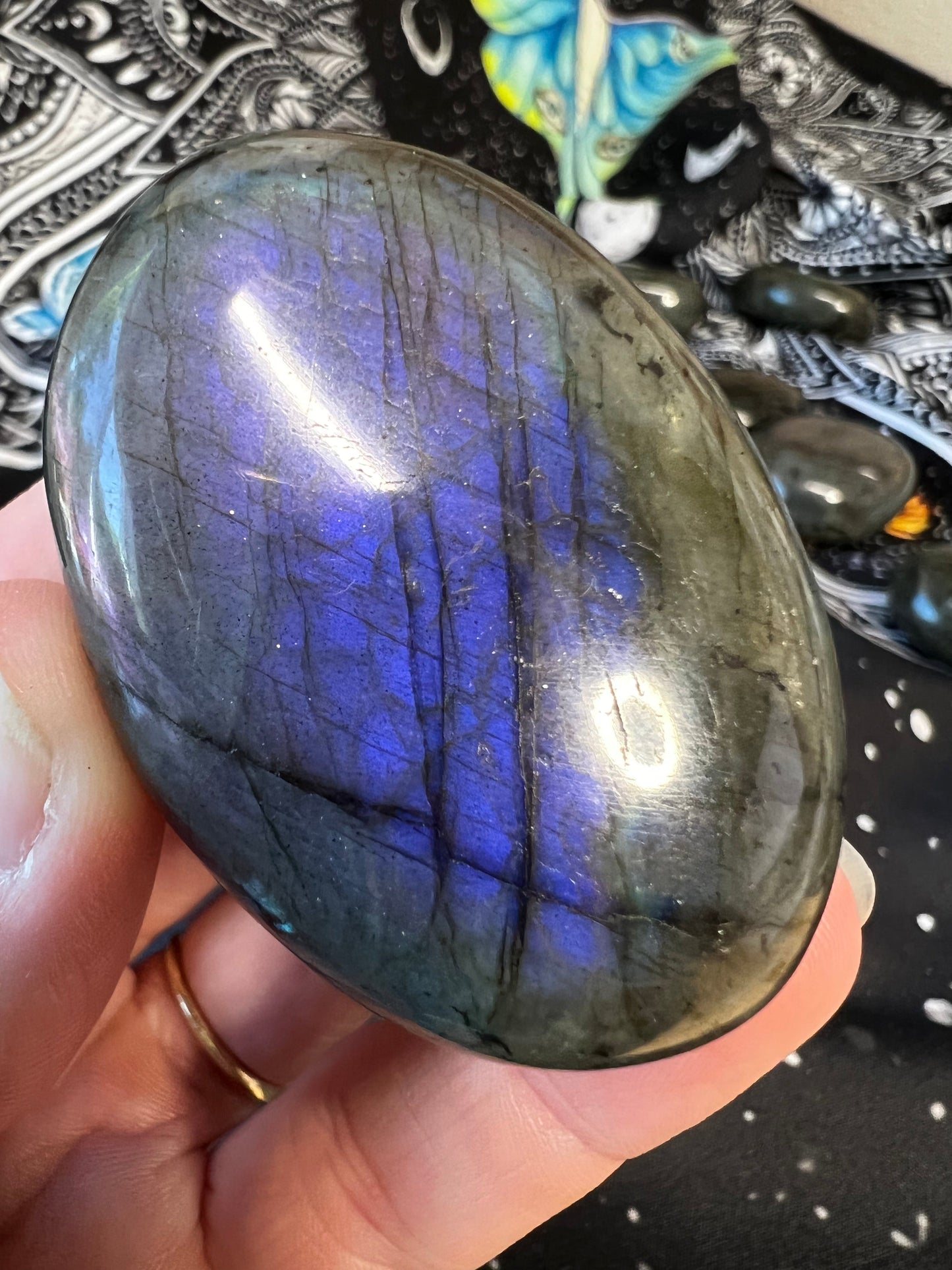 Mermaid Labradorite Palm Stone šā”ļø