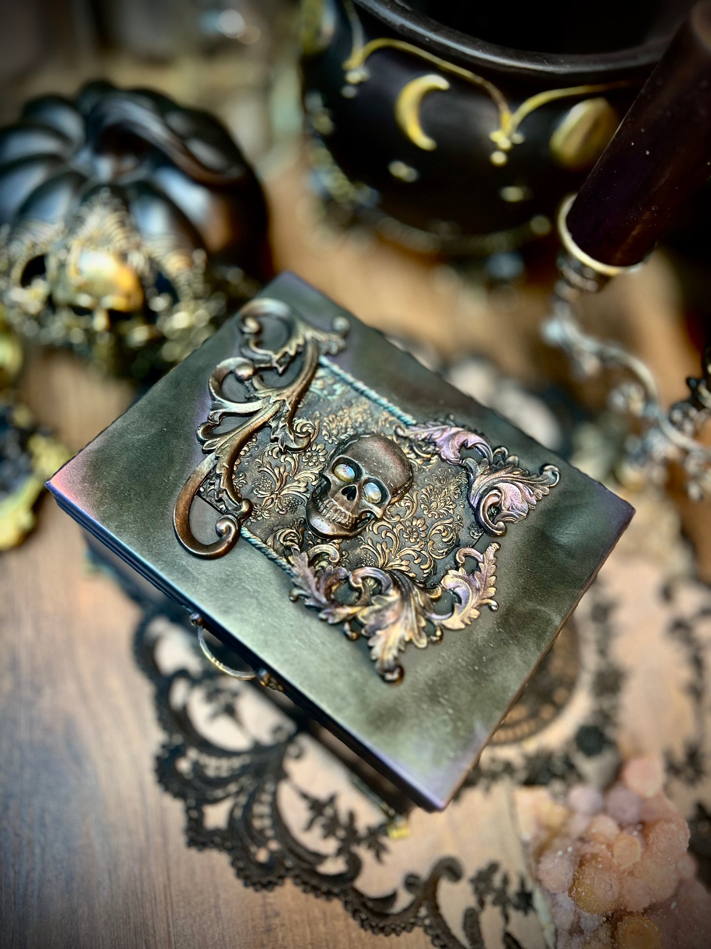 The Enchanted Secrets Box, Tarot Box, Jewelry Box, Keepsake Box, Oracle Box, Dark Academia, Black Decor, Labradorite