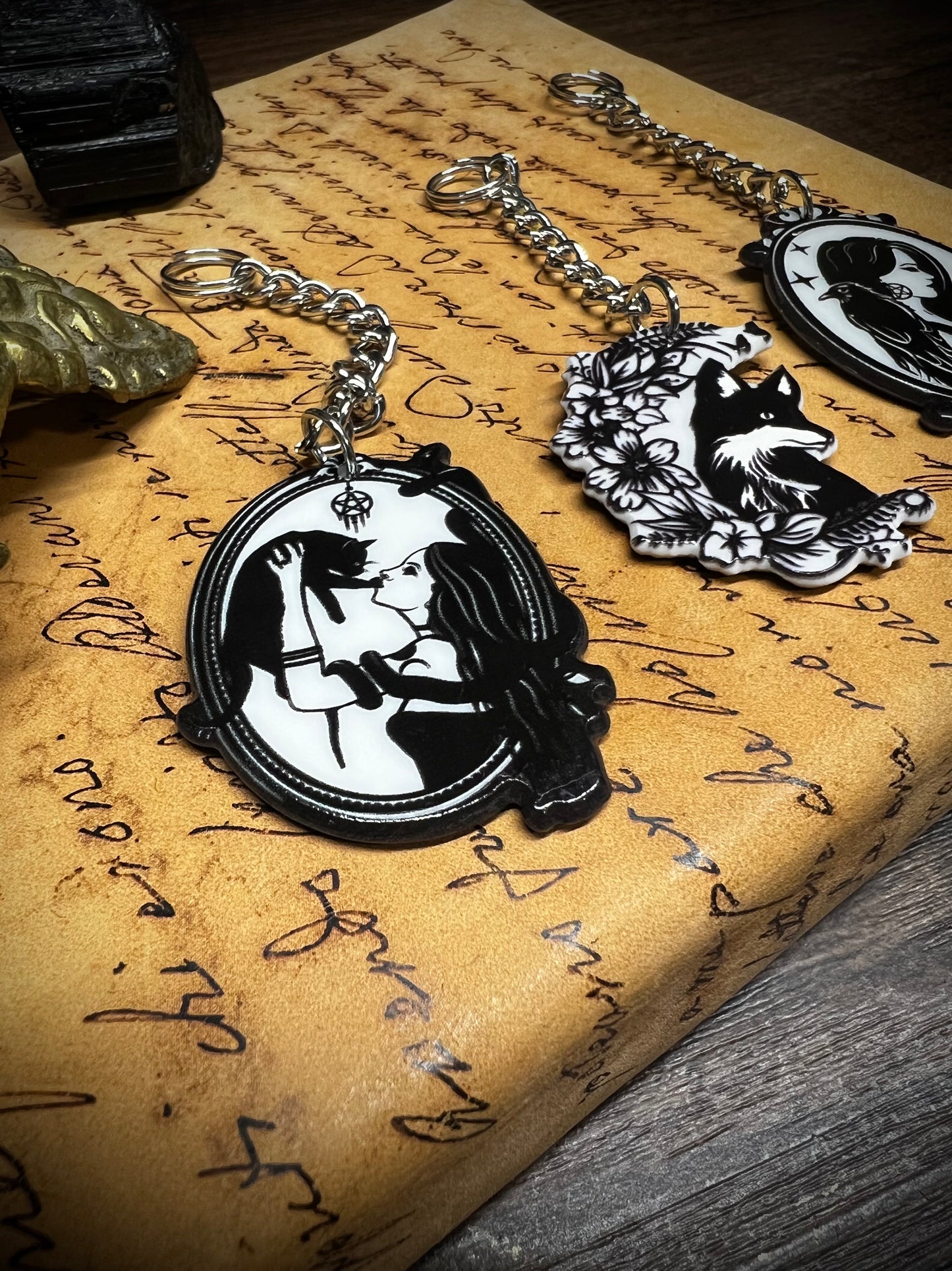 Black Cat Cameo Keychain KC1