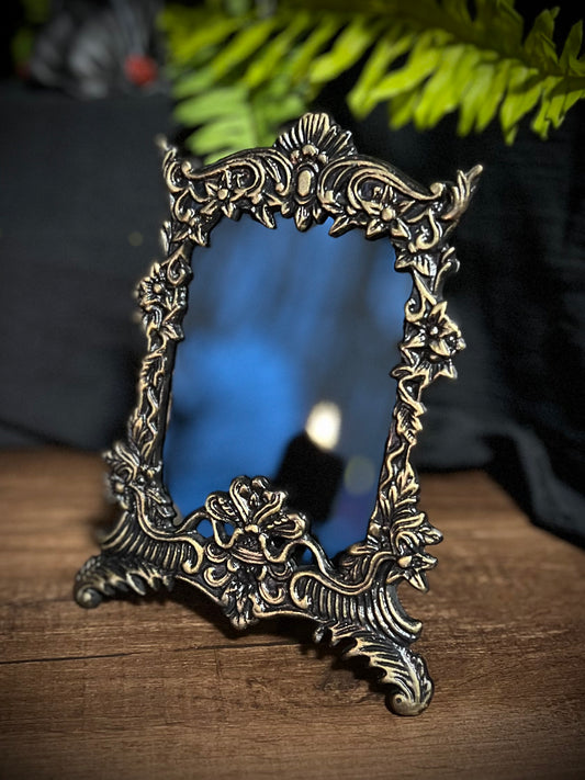 Small Black Scrying Divination Mirror MM127