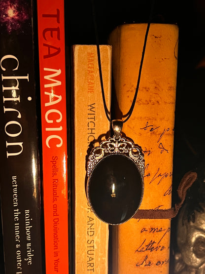 Black Glass Scrying Mirror Necklace Pendant PN14