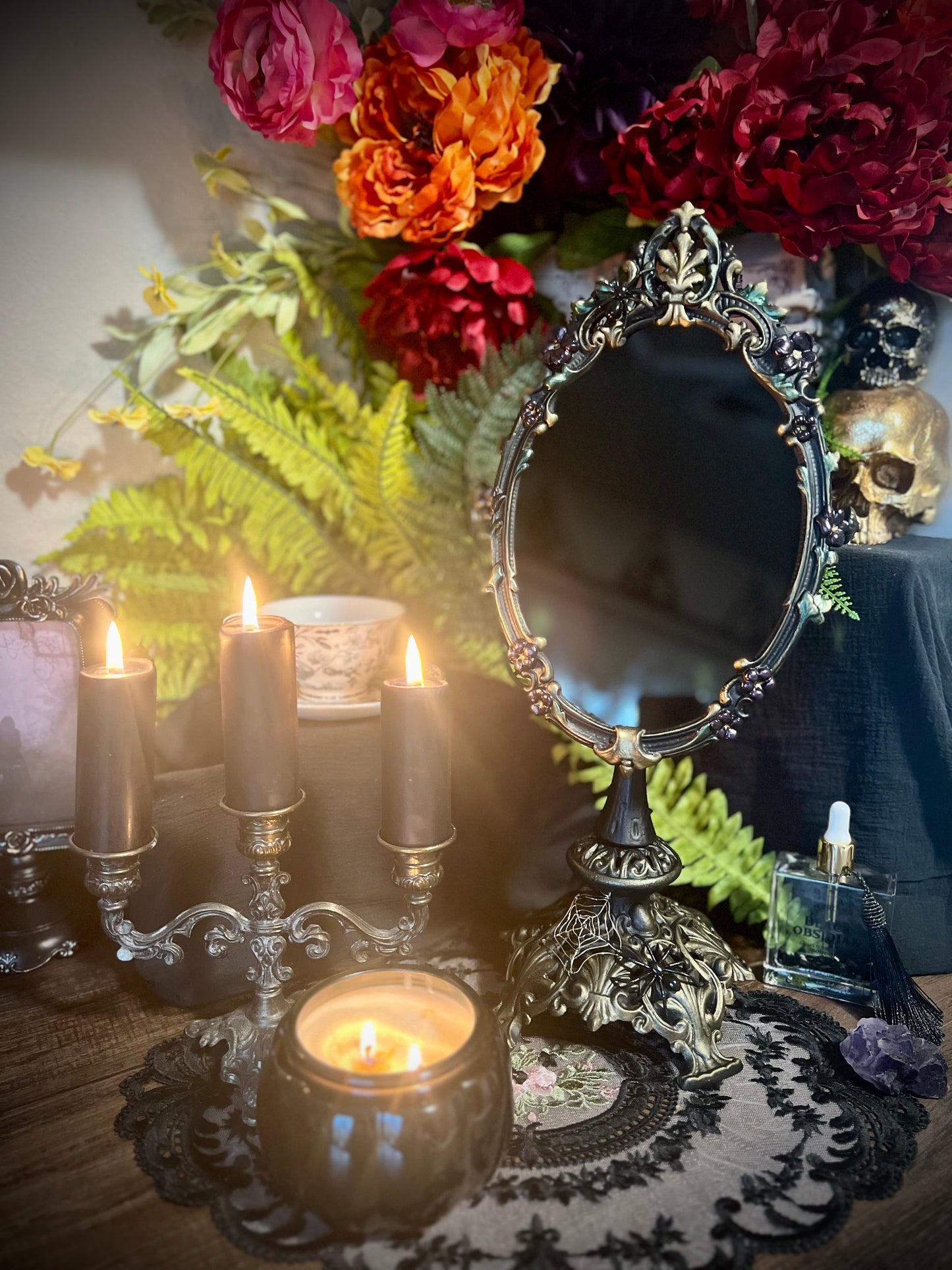 Charlotte Scrying Mirror – Gothic Floral Black Mirror with Handmade Spiders and Beaded Web for Shadow Work and Divination
