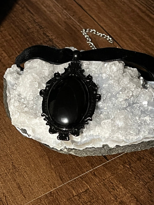 Obsidian Mirror Pendant Necklace with Velvet Choker PN24