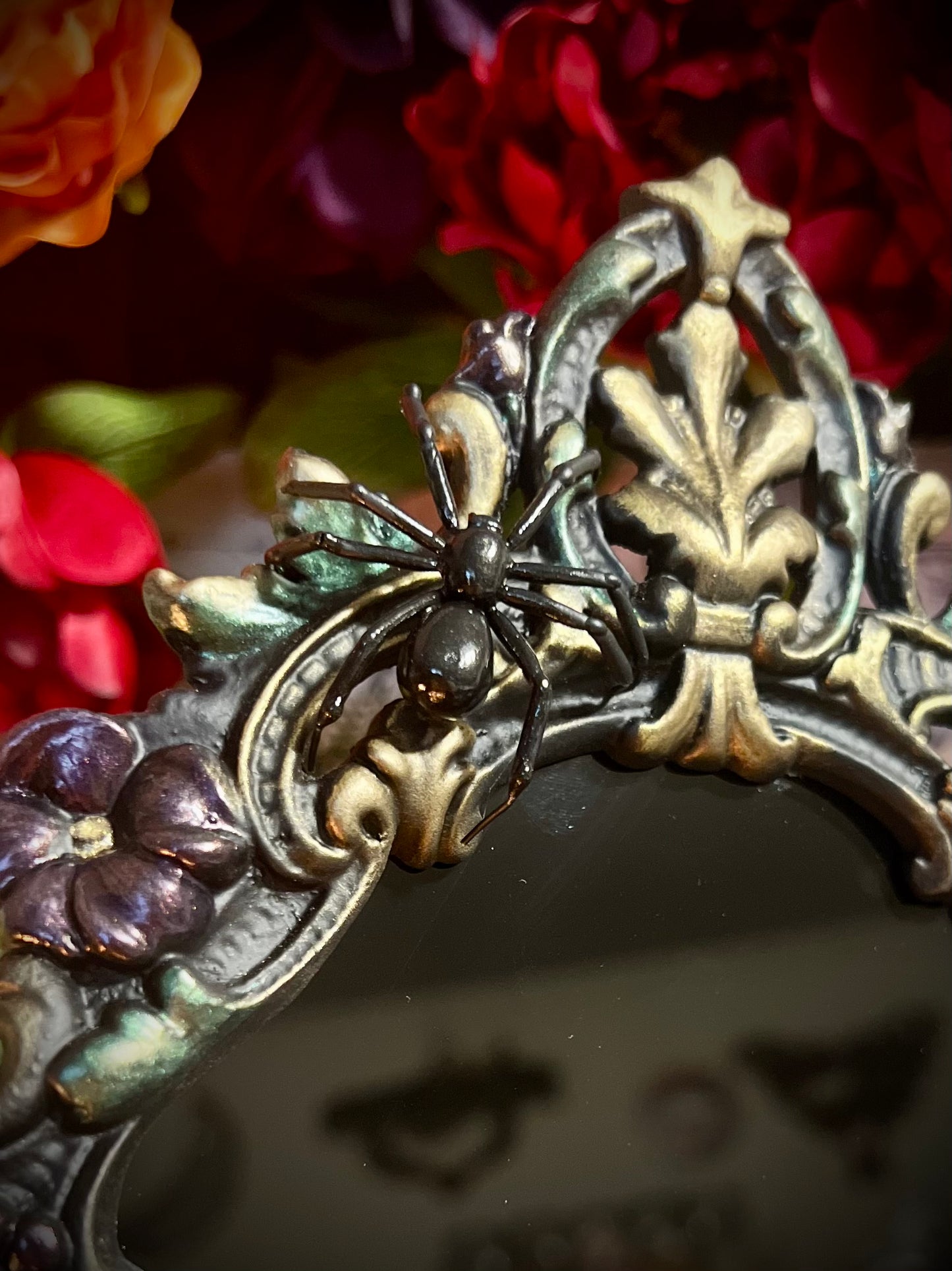 Charlotte Scrying Mirror – Gothic Floral Black Mirror with Handmade Spiders and Beaded Web for Shadow Work and Divination