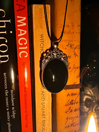 Black Glass Scrying Mirror Necklace Pendant PN14